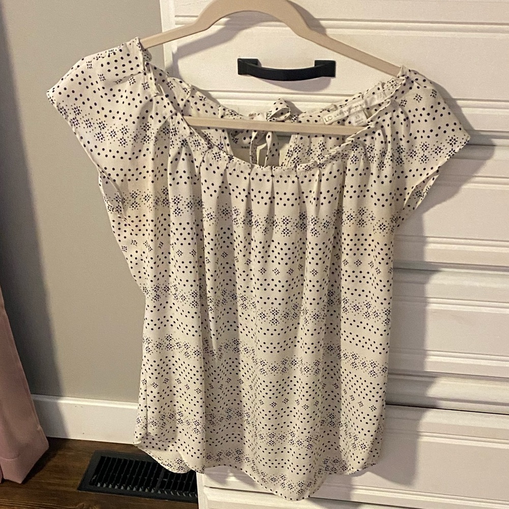 Pleated Neck Tie Back Printed Blouse